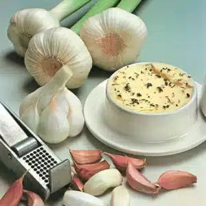 Garlic Sativum Bulbs