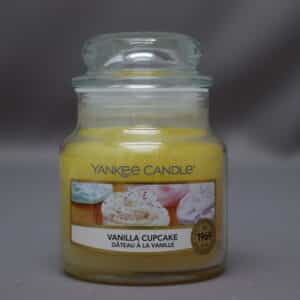 YANKEE CANDLE VANILLA CUPCAKE SMALL 104g