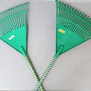 GARDEN LEAF RAKE